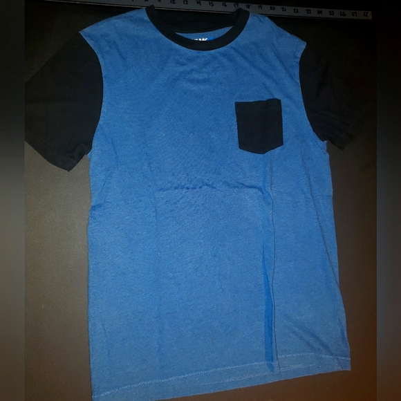 Hawk T-shirt - Picture 1 of 3